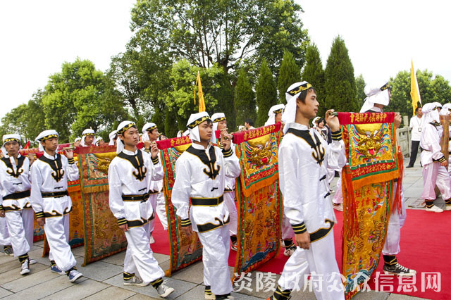 庚寅年海峡两岸首届炎帝神农祭祀大典在炎陵隆重举行