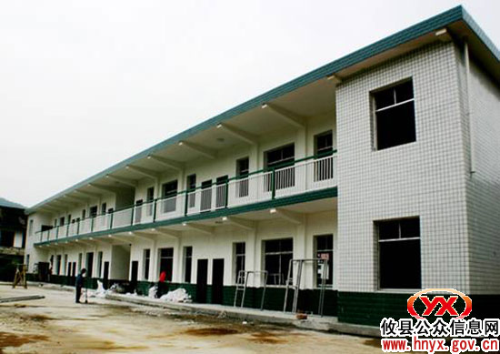 攸县鸾山镇漕泊学校焕然一新迎开学