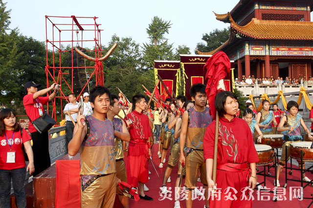 庚寅年海峡两岸首届炎帝神农祭祀大典在炎陵隆重举行