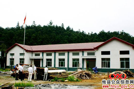 攸县鸾山镇漕泊学校焕然一新迎开学