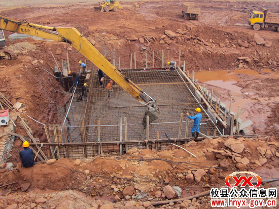 【重点工程】“桐坝”二期工程第一仓混凝土正式开浇