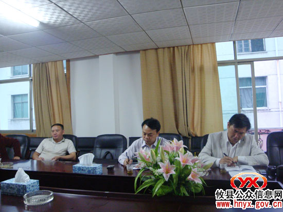 文斌一行到槚山乡调研产业发展工作