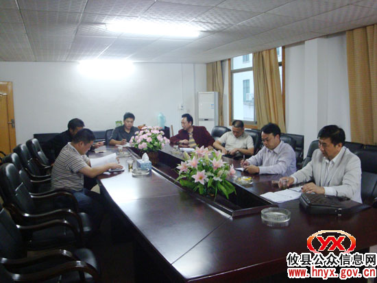 文斌一行到槚山乡调研产业发展工作