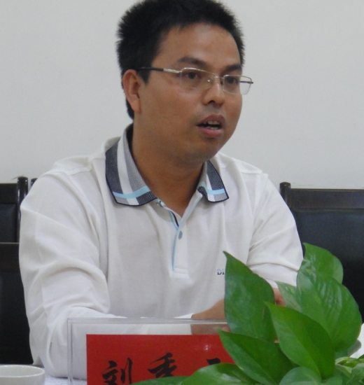 娄底市万宝新区筹委会一行到云龙示范区考察交流