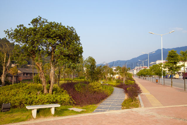 图片新闻：草坪河水体景观工程完工