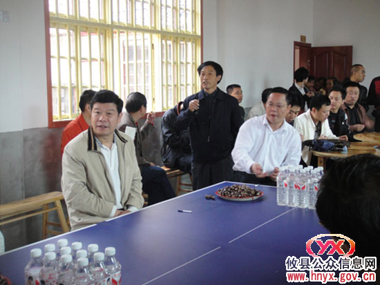 县、乡（镇）和局（办）领导参观丫江桥镇河源村虎形坡组