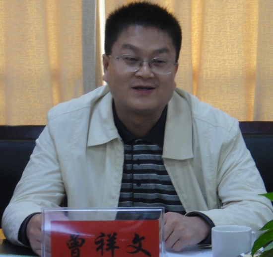 娄底市万宝新区筹委会一行到云龙示范区考察交流