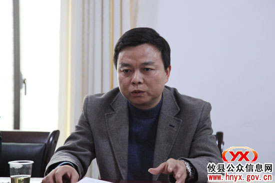 胡湘之在石羊塘调研时要求，发展要强化“三个意识”