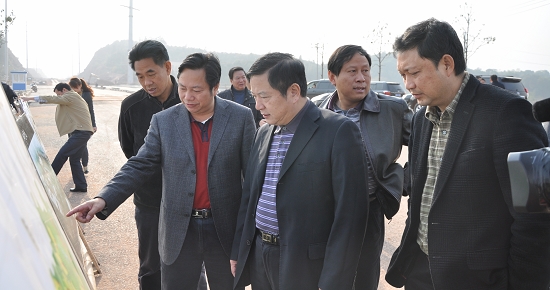 毛爱良一行视察职教城和华强项目建设