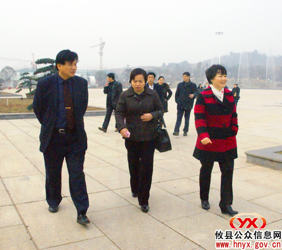 全市创建“和谐寺观教堂”观摩团在攸县参观考察