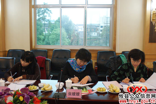 省委老干部局副局长张媛媛来攸县检查指导老干部工作