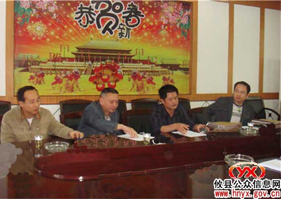 市考核组一行到县计生局检查依法行政工作