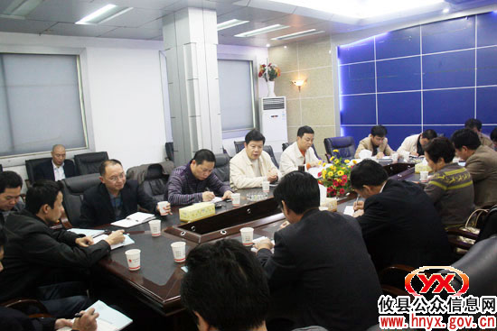 邝邹飞、胡湘之到县政协征求“十二五”规划编制意见