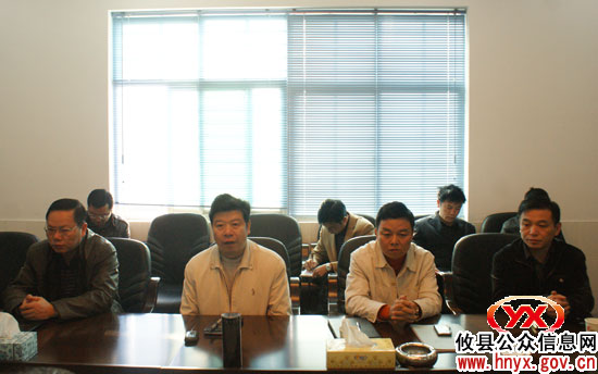 邝邹飞、胡湘之到攸县人大常委会共商“十二五”规划
