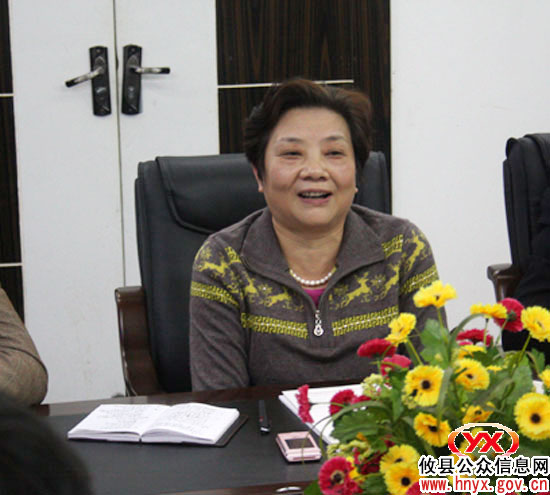 邝邹飞、胡湘之到县政协征求“十二五”规划编制意见