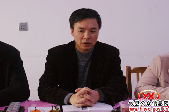 攸县人大常委会组织有关人员到衡茶吉铁路攸县段视察