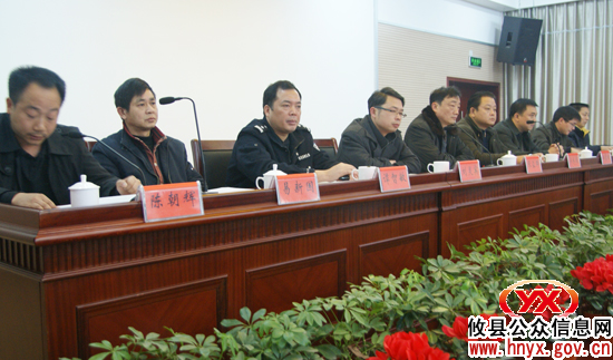 攸县出租车创建“党员先锋号”、“文明服务号”营运正式启动