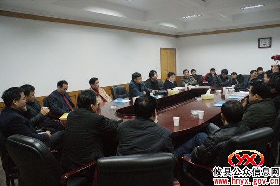 攸县县委十届十次全体（扩大）会议展开分组讨论