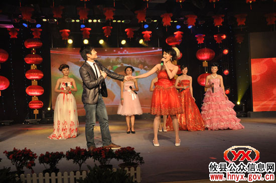 攸县2011年春节电视联欢晚会昨夜彩排 今晚上演并直播