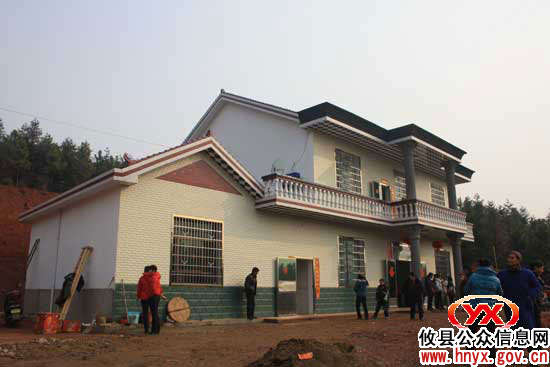 “醴茶高速”拆迁户喜迁新居(组图)