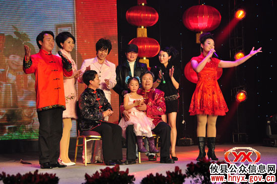 攸县2011年春节电视联欢晚会昨夜彩排 今晚上演并直播