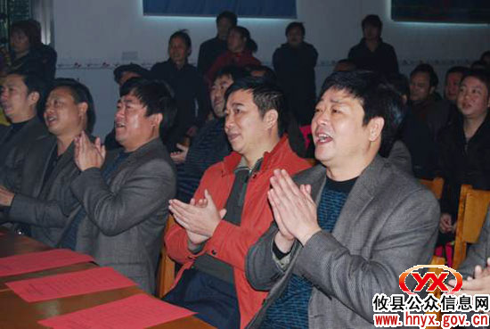 【庆祝元旦】攸县宣传文化部门开展送文明新风进农家活动