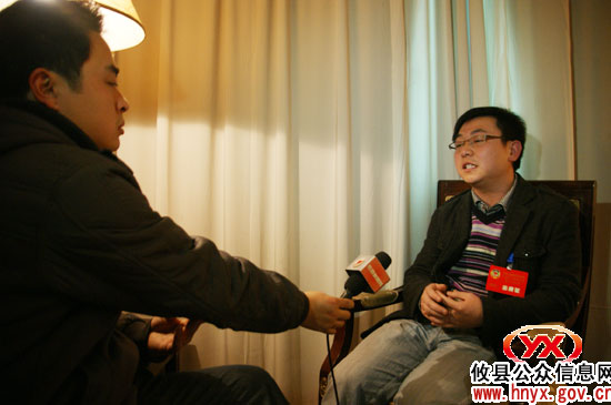 政协委员们积极撰写提案共谋攸县发展
