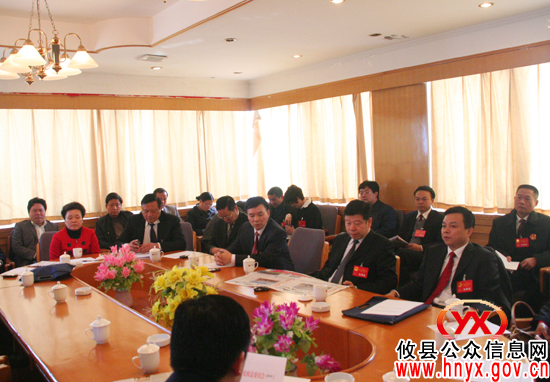 攸县第十五届人民代表大会第五次会议召开第二次主席团会议