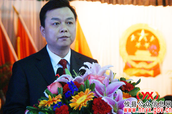 政协委员列席县十五届人大五次会议听取《政府工作报告》
