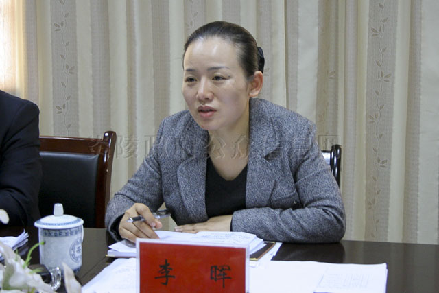 倾听民声：李晖亲自接待上访群众