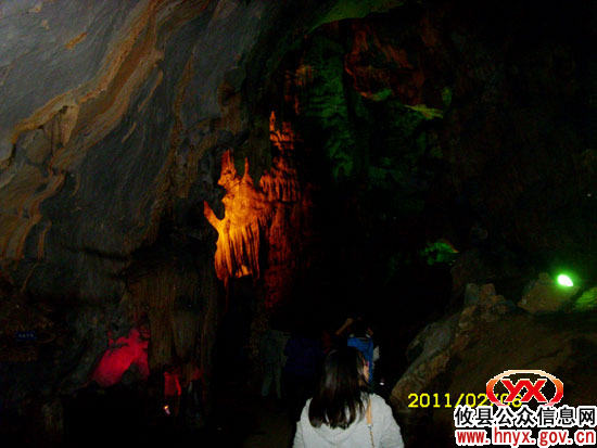 春节假期，攸县酒埠江白龙洞迎来旅游高潮