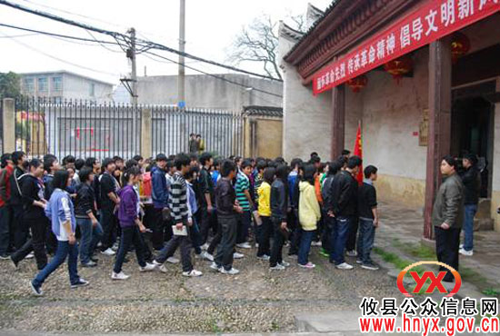 “清明”期间，攸县博物馆开展系列活动进行革命传统教育