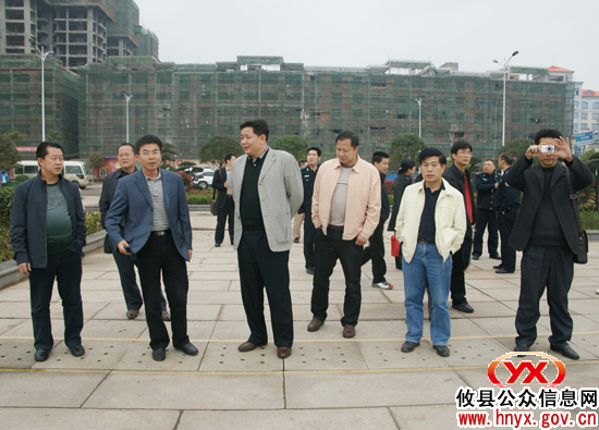 宜章县委常委、副县长陈潜率团来攸县考察学习城市管理