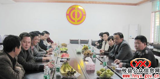 攸县总工会举行新近离任基层工会主席座谈会