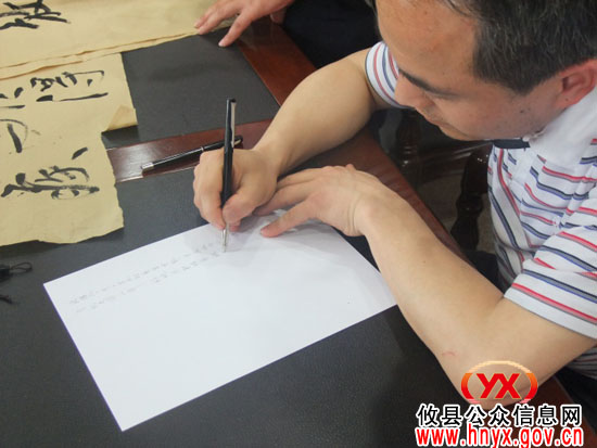 株洲生物工程中专举行“三字一话”比赛