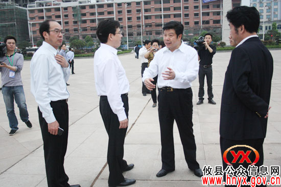 来自全省各地爱卫专家对攸县城市建管好评如潮