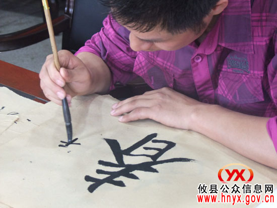 株洲生物工程中专举行“三字一话”比赛