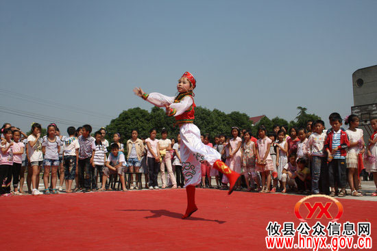 攸县酒埠江镇中心完小庆祝“六&middot;一”儿童节