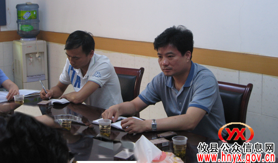 谭伟生一行到攸县工商行政管理局调研指导工作