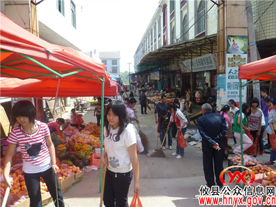 攸县湖南坳乡开展“三创四化”规劝活动