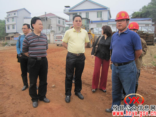 市发改委徐业伟一行视察攸县桐坝电站