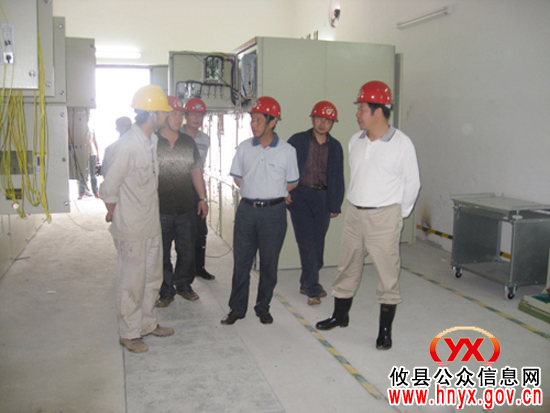 市领导翟笃培一行来攸县网岭镇视察重点工程建设
