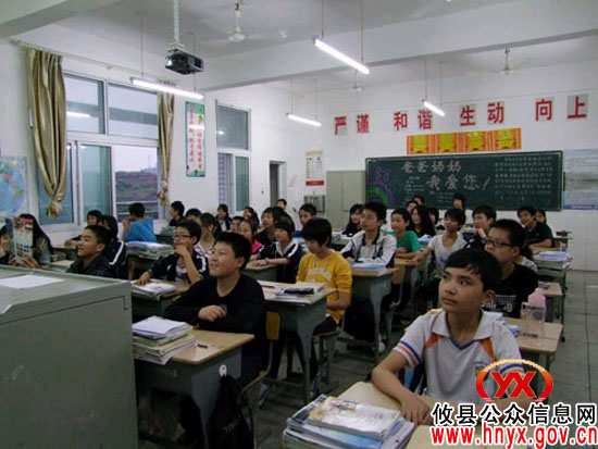 长鸿学校举行“颂党史、记党恩、跟党走”主题教育活动