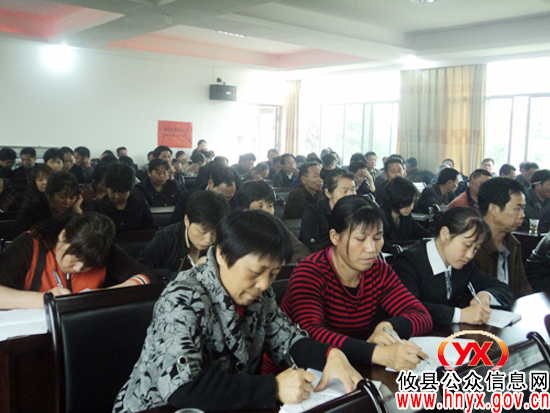攸县丫江桥镇积极开展“明法纪、扬正气、促和谐”主题教育活动