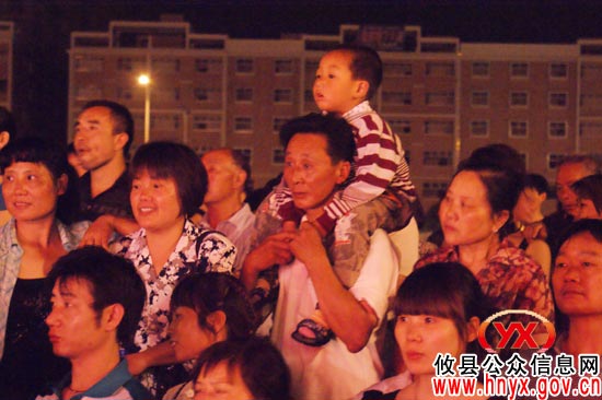 【花絮】“敬老孝亲暖攸县”专场文艺演出之观众扫描