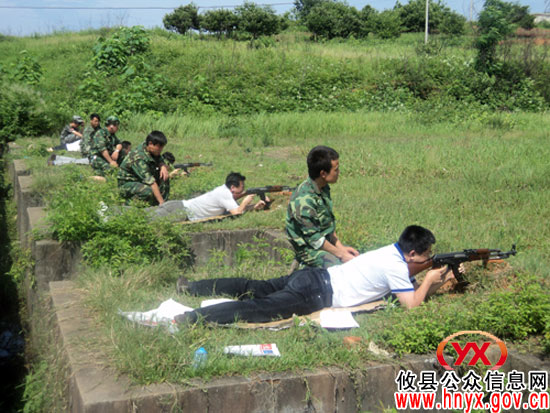攸县丫江桥镇组织参加国防教育活动
