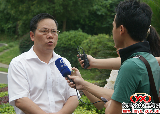 株洲市9家媒体组成采访团抵达攸县开展集中采访