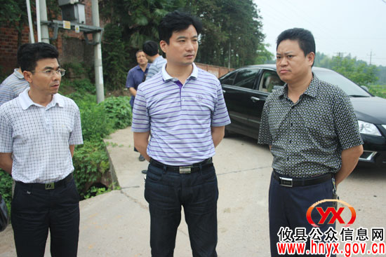 【奋力抗旱】谭伟生率相关部门负责人到新市镇指导抗旱
