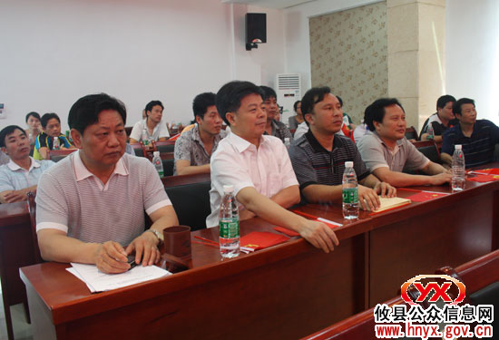 陈运发参加观看县煤炭局庆祝建党90周年知识竞赛活动