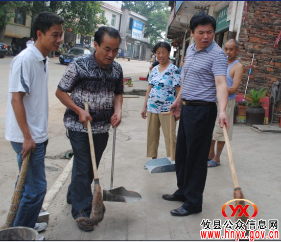 攸县莲塘坳镇开展新一轮“三创四化”规劝活动